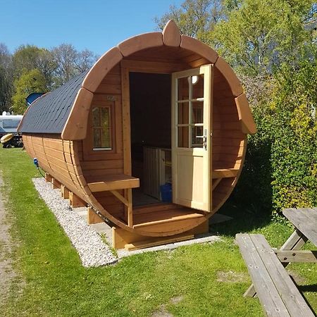Hotel Barrel In Oostvoorne Exterior foto